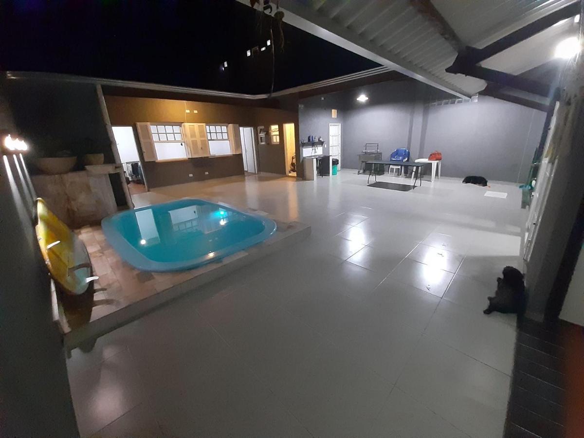 Casa Com Piscina, Confortavel E Otima Localizacao Itanhaém Eksteriør billede
